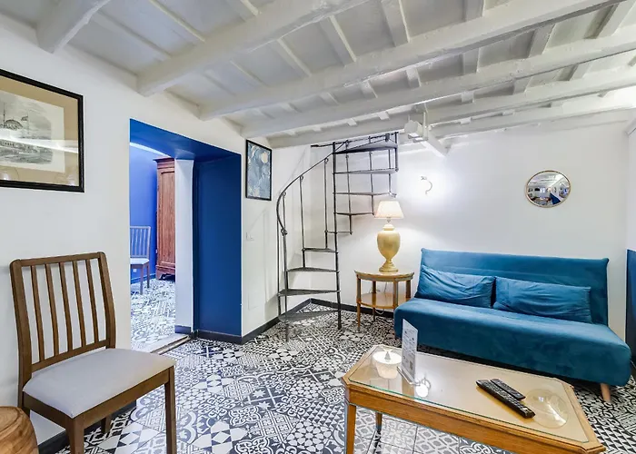 Vivilo Collection - Macelli Spanish Steps Apartment